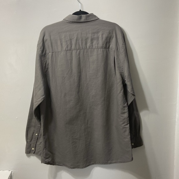 OLD NAVY,ON,MEN,GRAY,LINEN BLEND,BUTTON UP,LONG SLEEVE SHIRT.SIZE-XL. - Picture 2 of 13